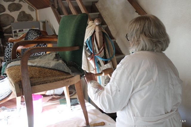 stage_tissu_fauteuil_briqge